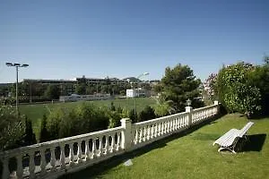 Center Санта-Понса